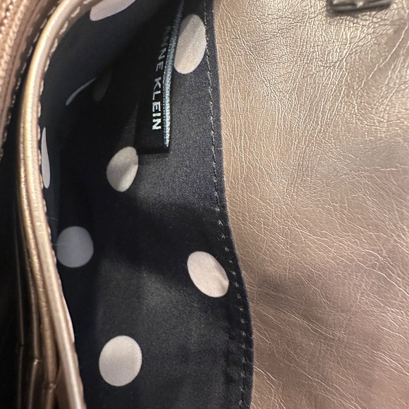 Anne Klein cross body bag - Burgundy - Picture 4 of 4